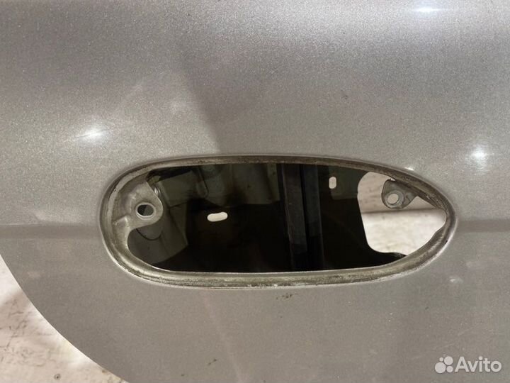 Дверь боковая задняя правая Kia Shuma лифтбек S6D