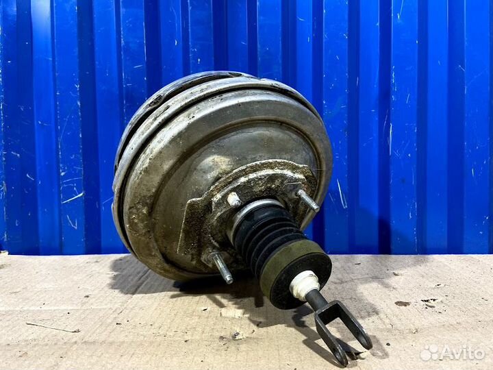 Вакуумный усилитель Bmw 7 E65 4.4 N62B44 2002