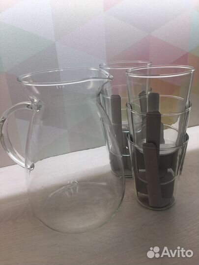 Набор посуды: стаканы и графин
