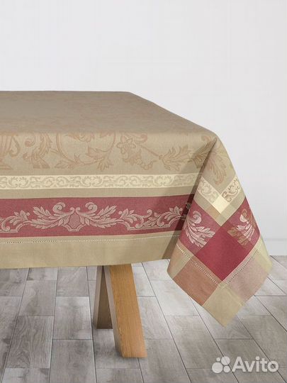 Скатерти жаккардовые 