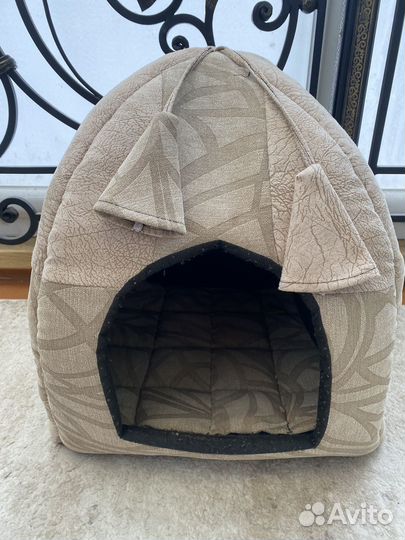 Домик для собак мелких пород/кошек