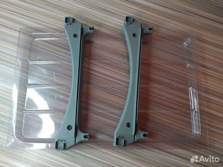 Поддоны под сушилку на кухне и держатели