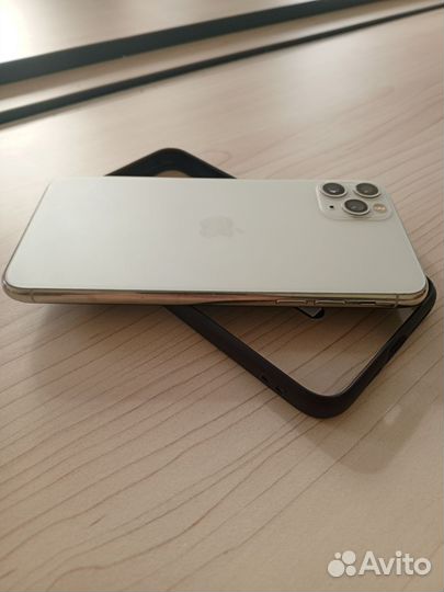 iPhone 11 Pro Max, 64 ГБ
