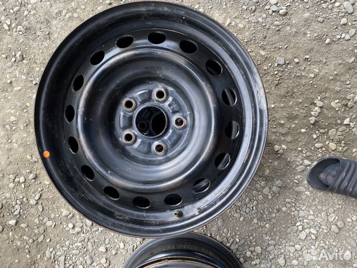 Штампы r16 На кароллу