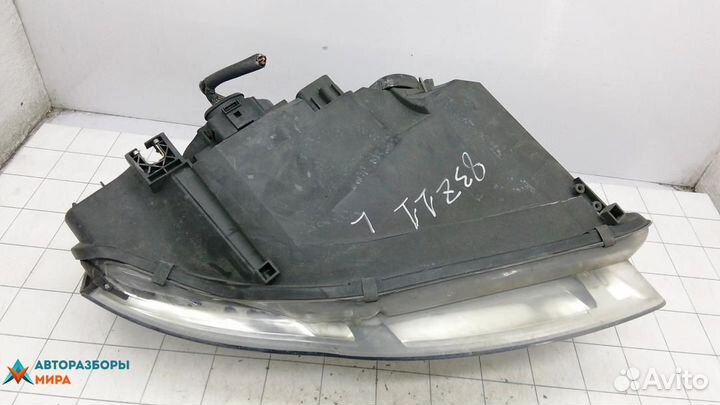 Фара левая Audi A4 B7 2007 8E0941029BB