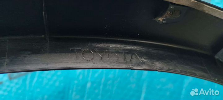 Молдинг крыла Рав 4 -4 задний левый Оригинал 13-15