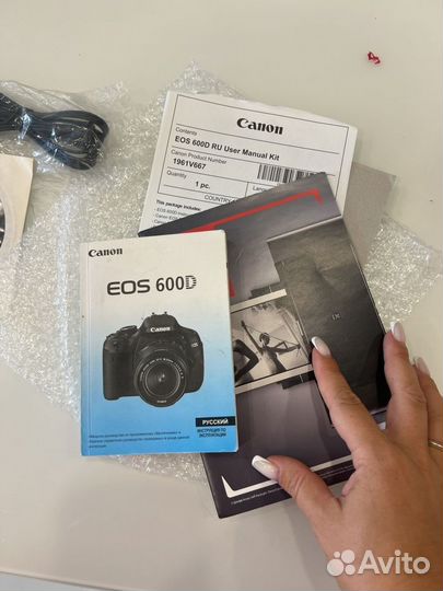 Зеркальный фотоаппарат canon eos 600D