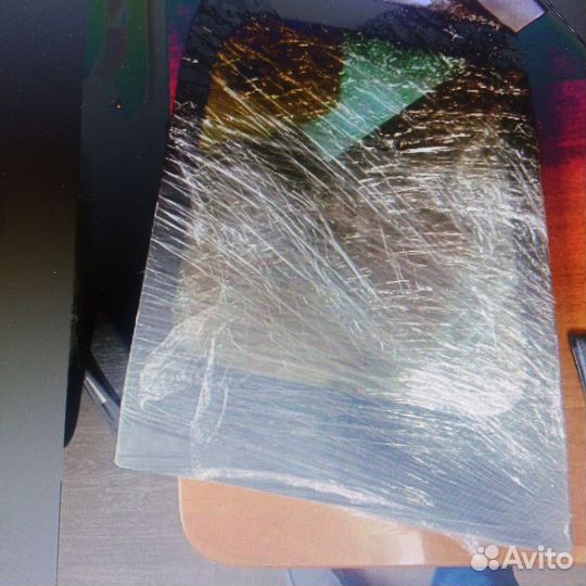 Стекло кузова (собачник) заднее Toyota Highlander