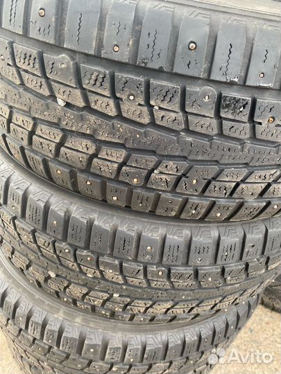 Dunlop SP Winter Ice 01 225/65 R17