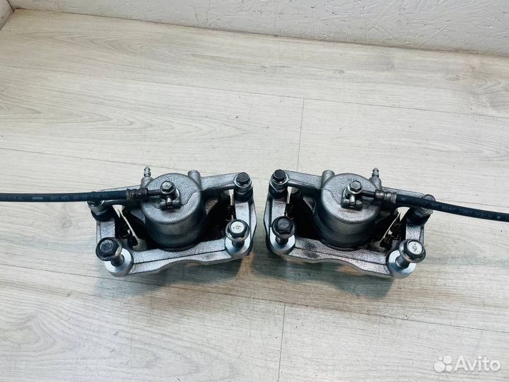 Суппорта передние Nissan X-trail 31 Qashqai J10