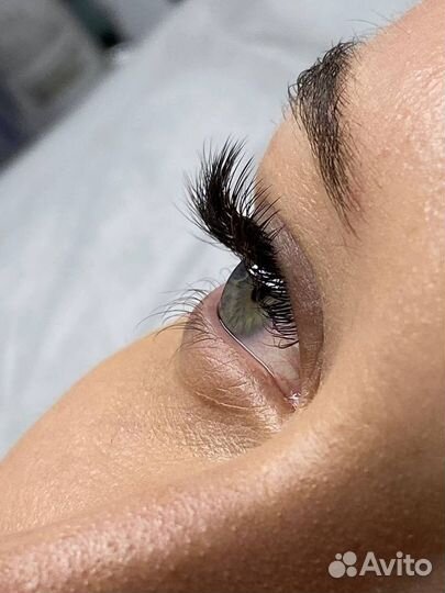 Наращивание ресниц