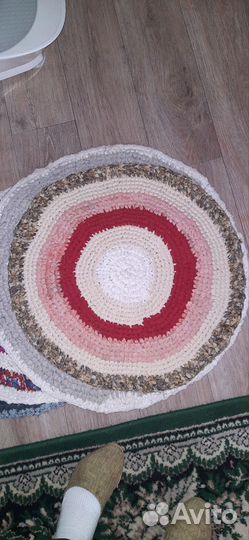 Вязанные коврики
