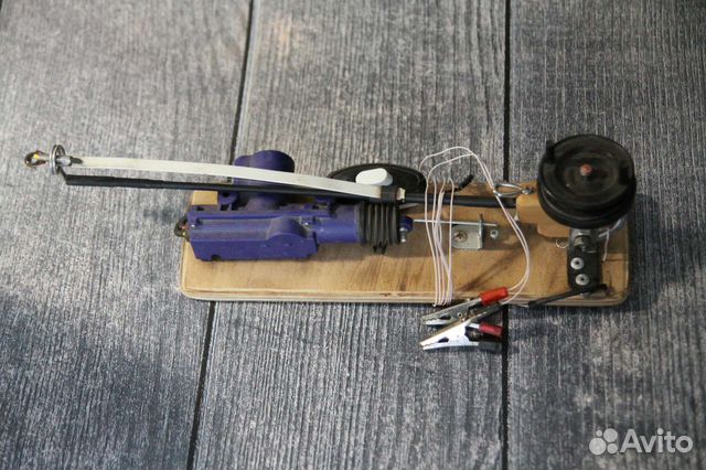 Самоподсекающая зимняя удочка