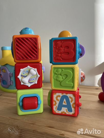 Развивающие игрушки кубики fisher price