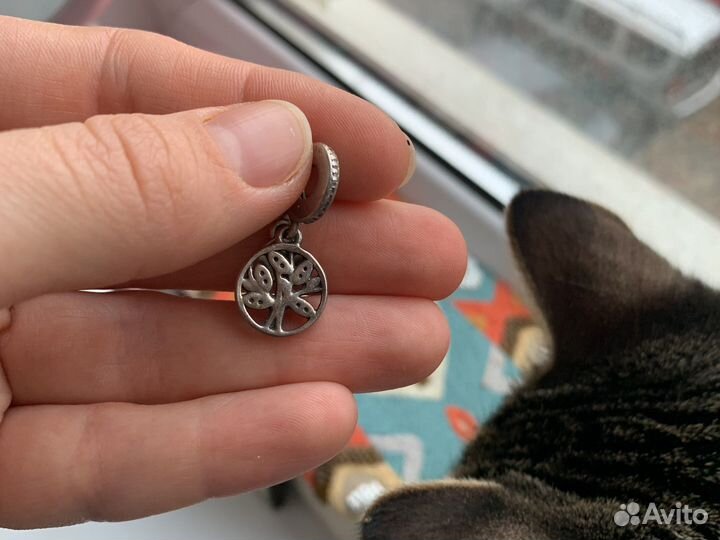 Pandora шарм «семейное дерево»