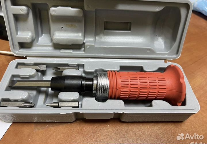 Ударная отвертка