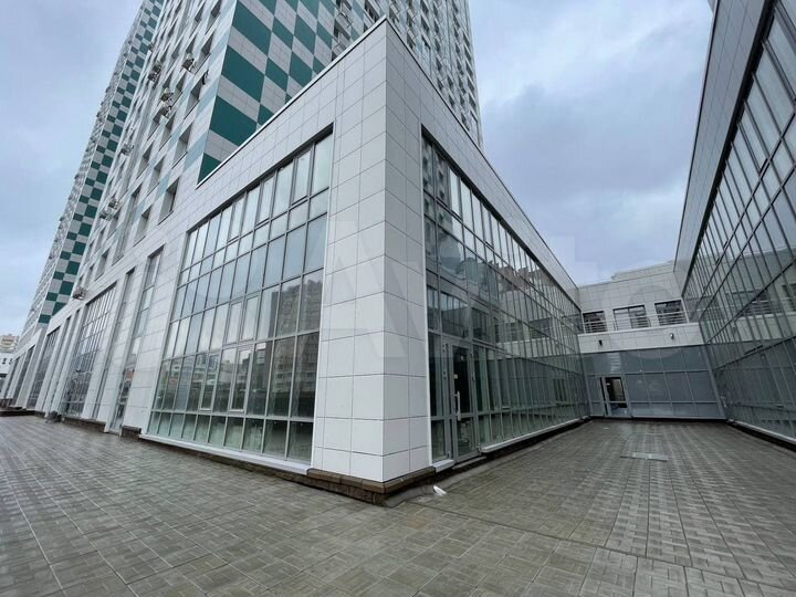 Свободного назначения в районе Планеты