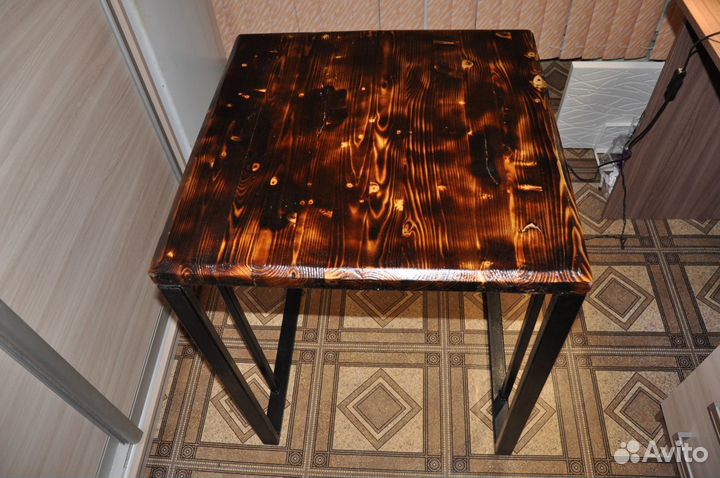 Прикроватный столик лофт