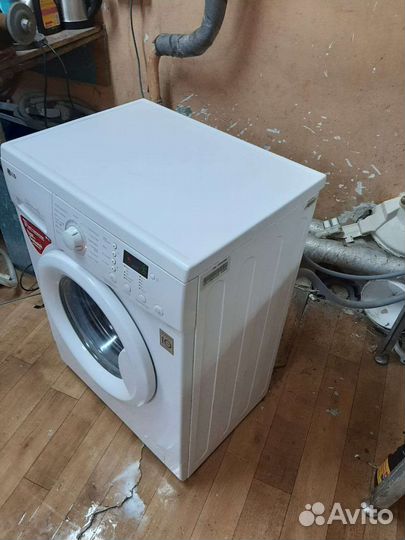 Стиральная машинка LG 6 кг Direct Drive