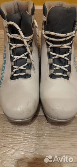 Лыжные ботинки женские, размер 41, крепление NNN