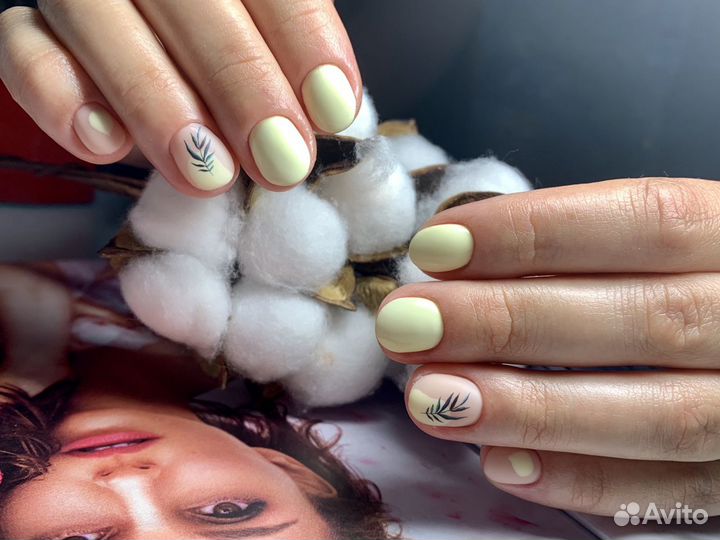 Маникюр; Гель-лак