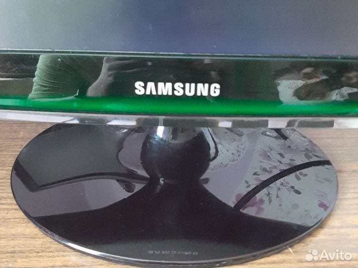 Монитор Samsung 22 дюйма