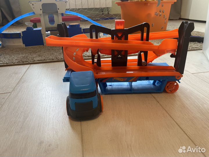 Hot wheels акулы автомобили