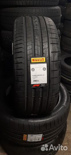 Pirelli P Zero PZ4 L.S. 315/40 R21 и 275/45 R21 111Y