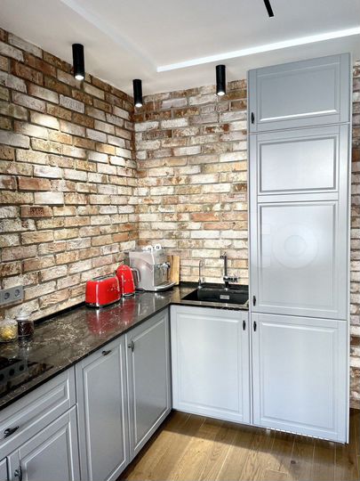 3-к. квартира, 80 м², 2/9 эт.