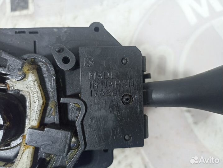 Переключатель подрулевой Mazda 323