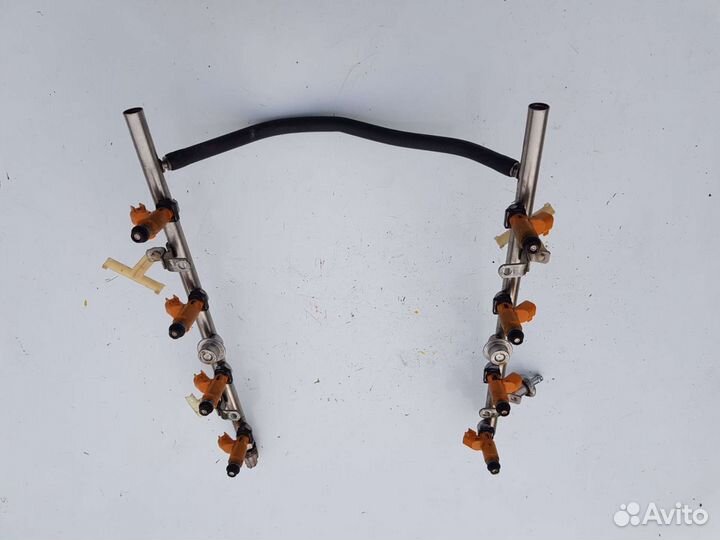 Топливная рампа форсунки Range Rover Sport L320