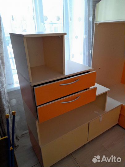 Продам детскую мебель