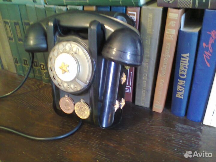 Телефон черный старинный карболитовый