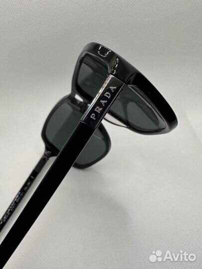 Солнцезащитные очки мужские prada