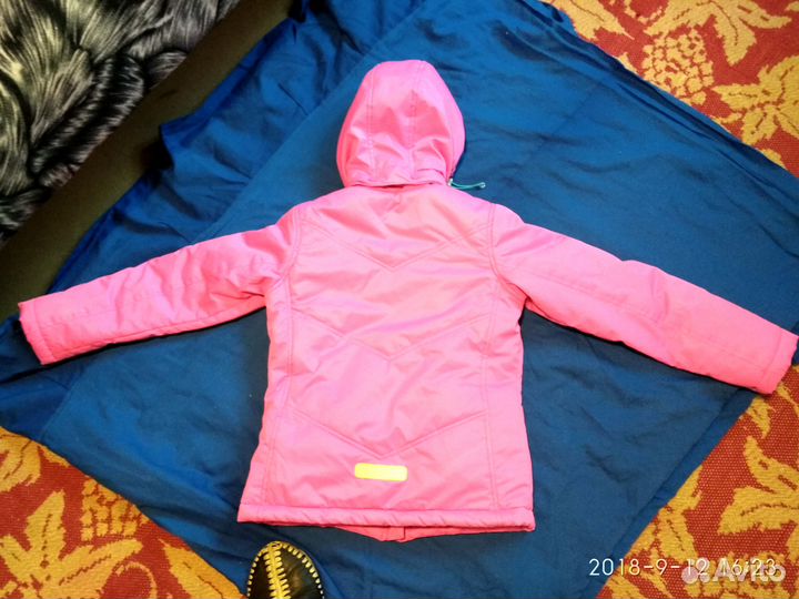 Продается демисезонная курточка Crockid на девочку