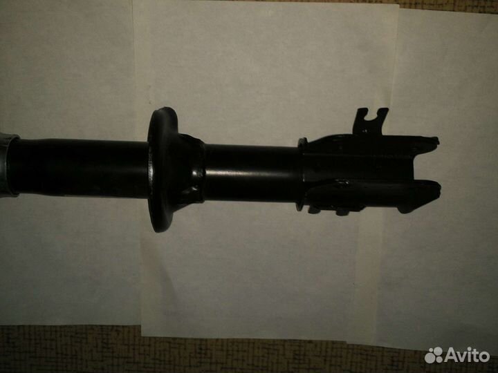 Продам стойку амортизатора на Daewoo Matiz