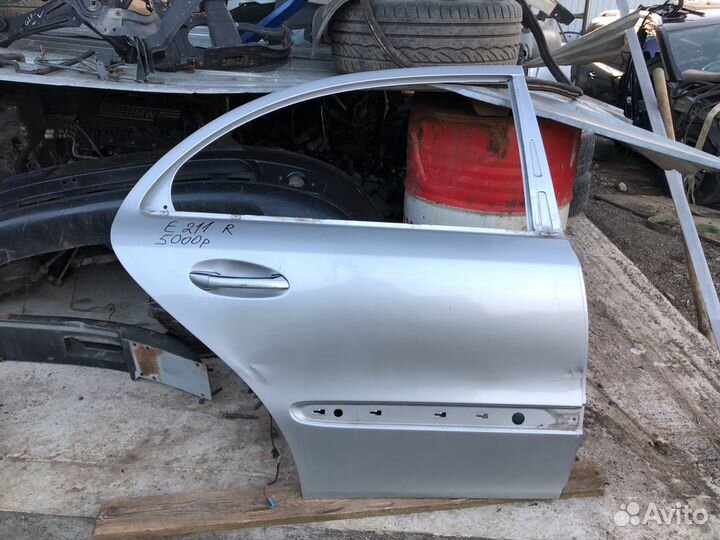 Дверь Mercedes e211 w211 правая задняя