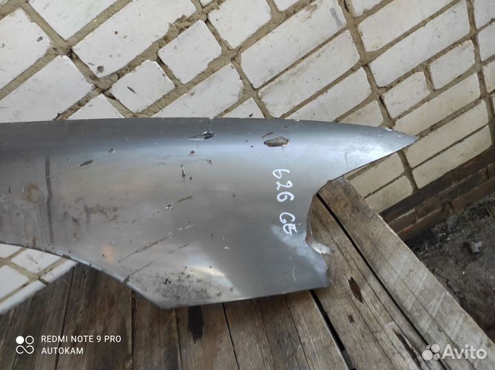 Крыло правое Mazda 626 GE