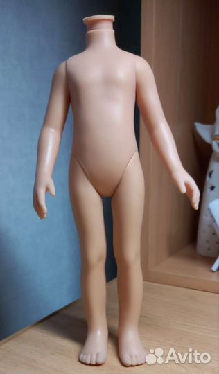 Туловище от куклы Паола Рейна