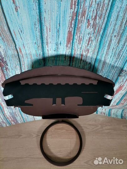 Кованый щит Волк