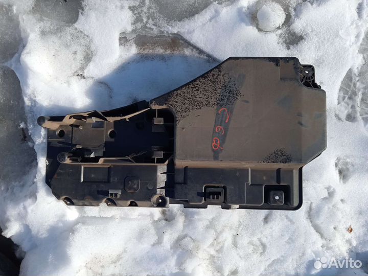 Корпус аудиосистемы Ford Explorer 2 Форд