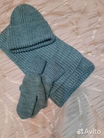 Комплект- шапка, шарф, варежки
