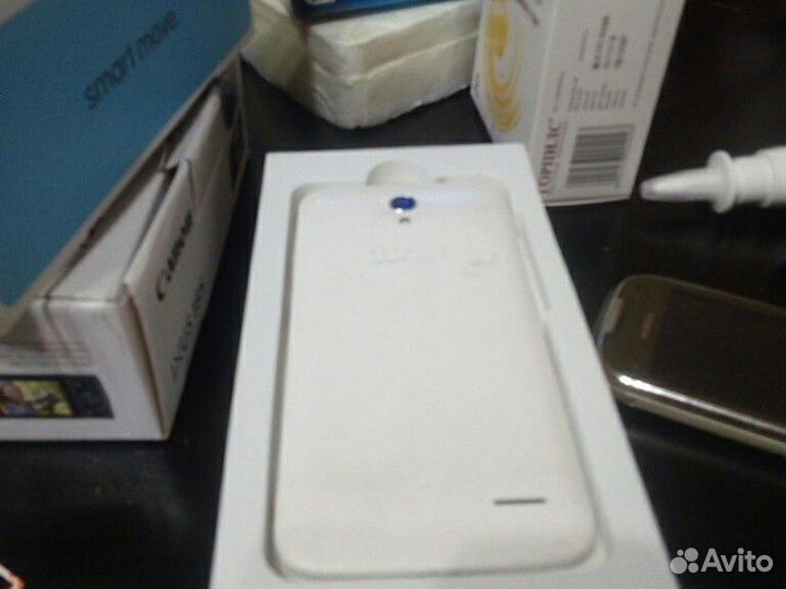 Телефон Alcatel pop2