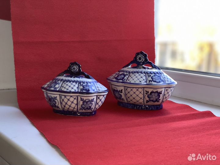 Набор посуды гжель