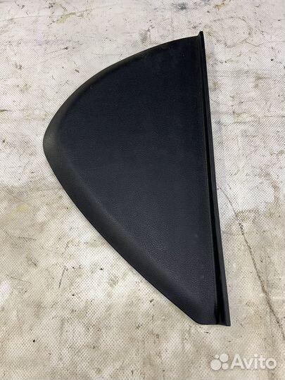 Пластик торпеды боковой hyundai avante