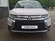 Mitsubishi Outlander 2.0 CVT, 2015, 155 000 км, с пробегом, цена 1 750 000 руб.