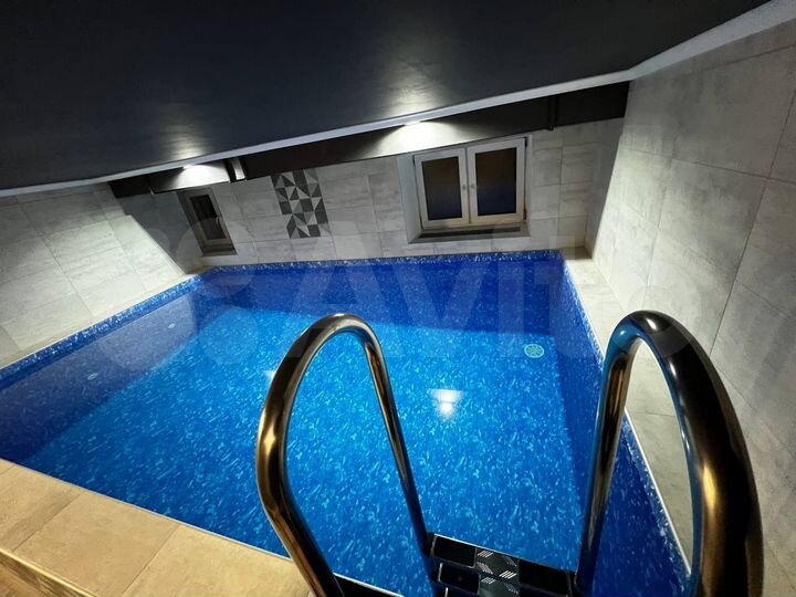 Дом 250 м² на участке 3 сот.