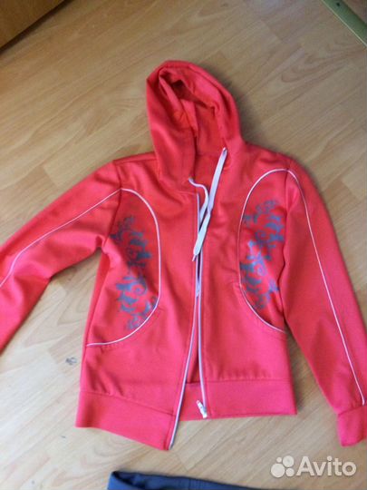 Спортивный костюм