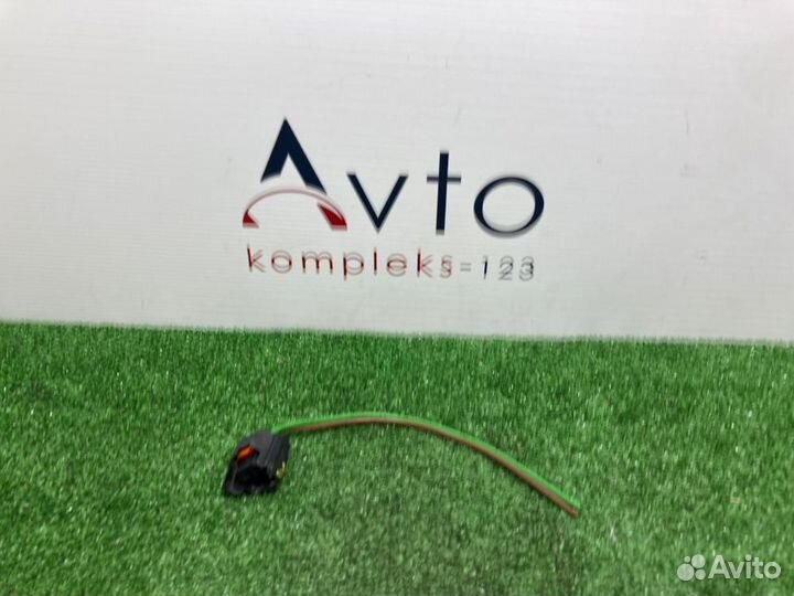 Разъем Audi A4 B8 CDN