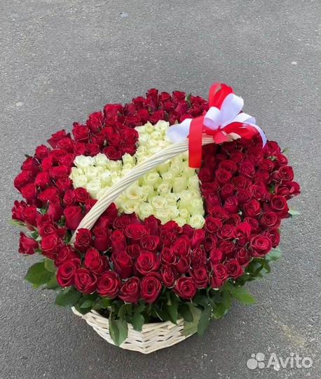 Корзина 201 роза